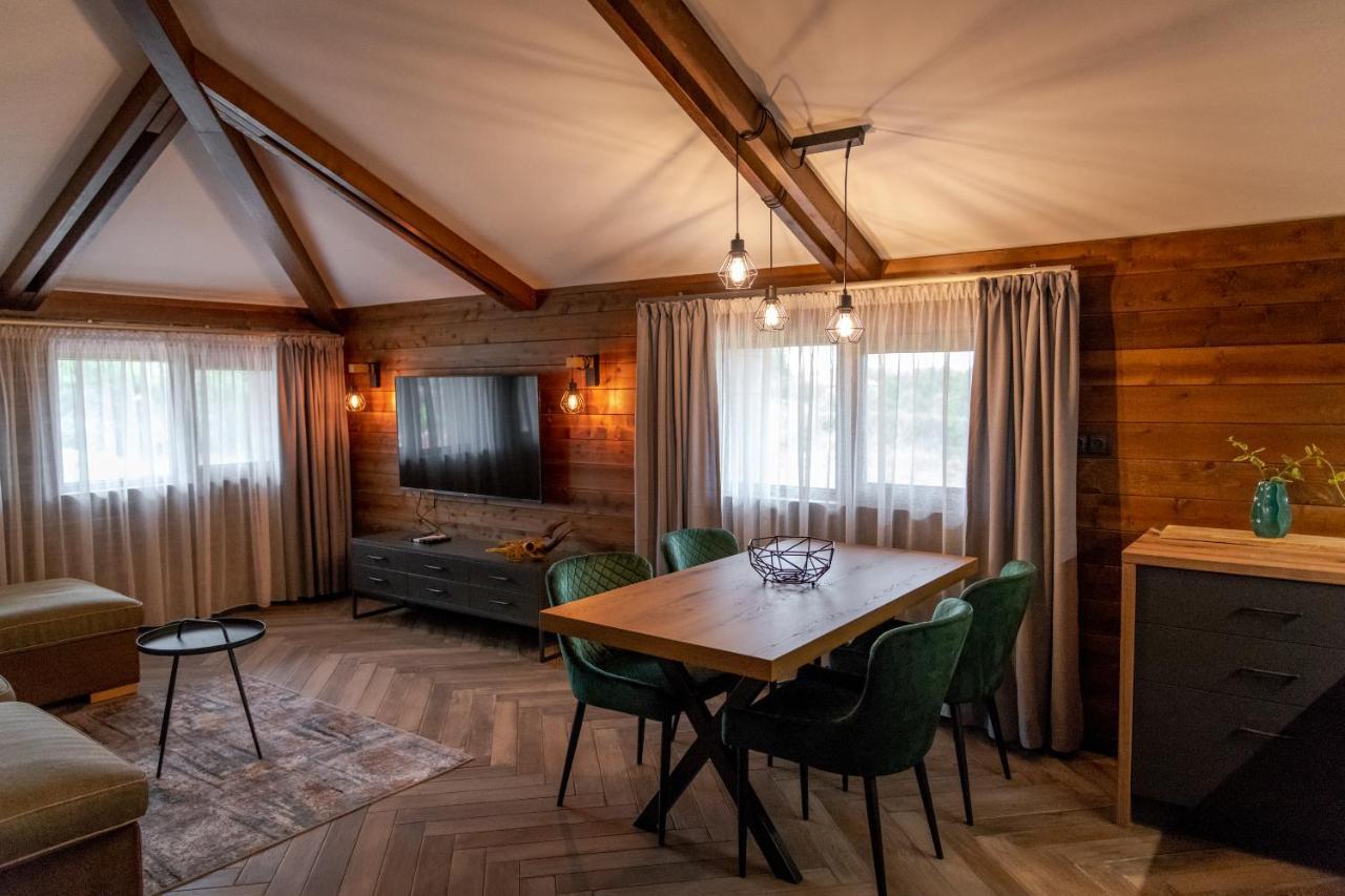 Hotel Hunters House Ezerets Zewnętrze zdjęcie