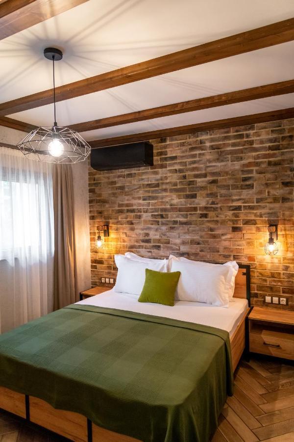 Hotel Hunters House Ezerets Zewnętrze zdjęcie