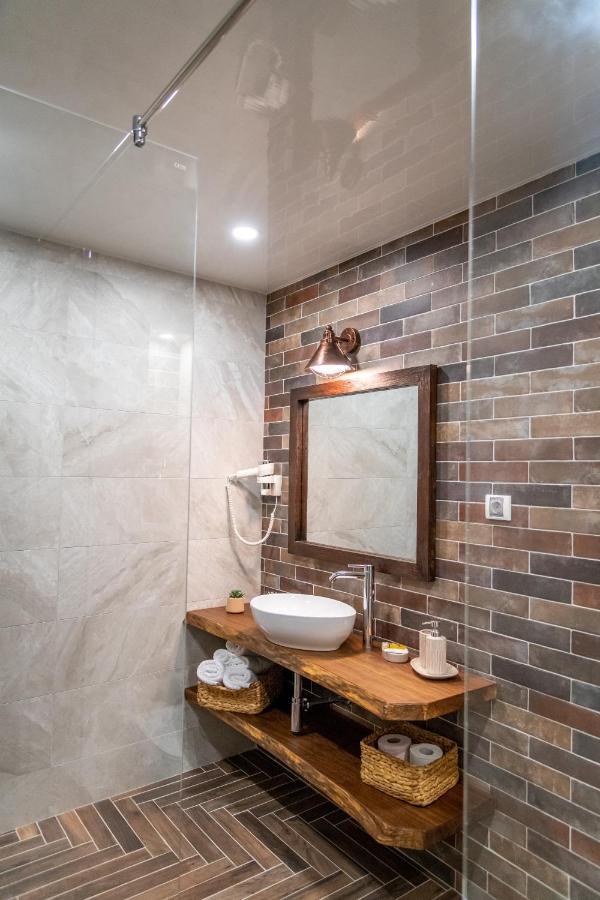 Hotel Hunters House Ezerets Zewnętrze zdjęcie