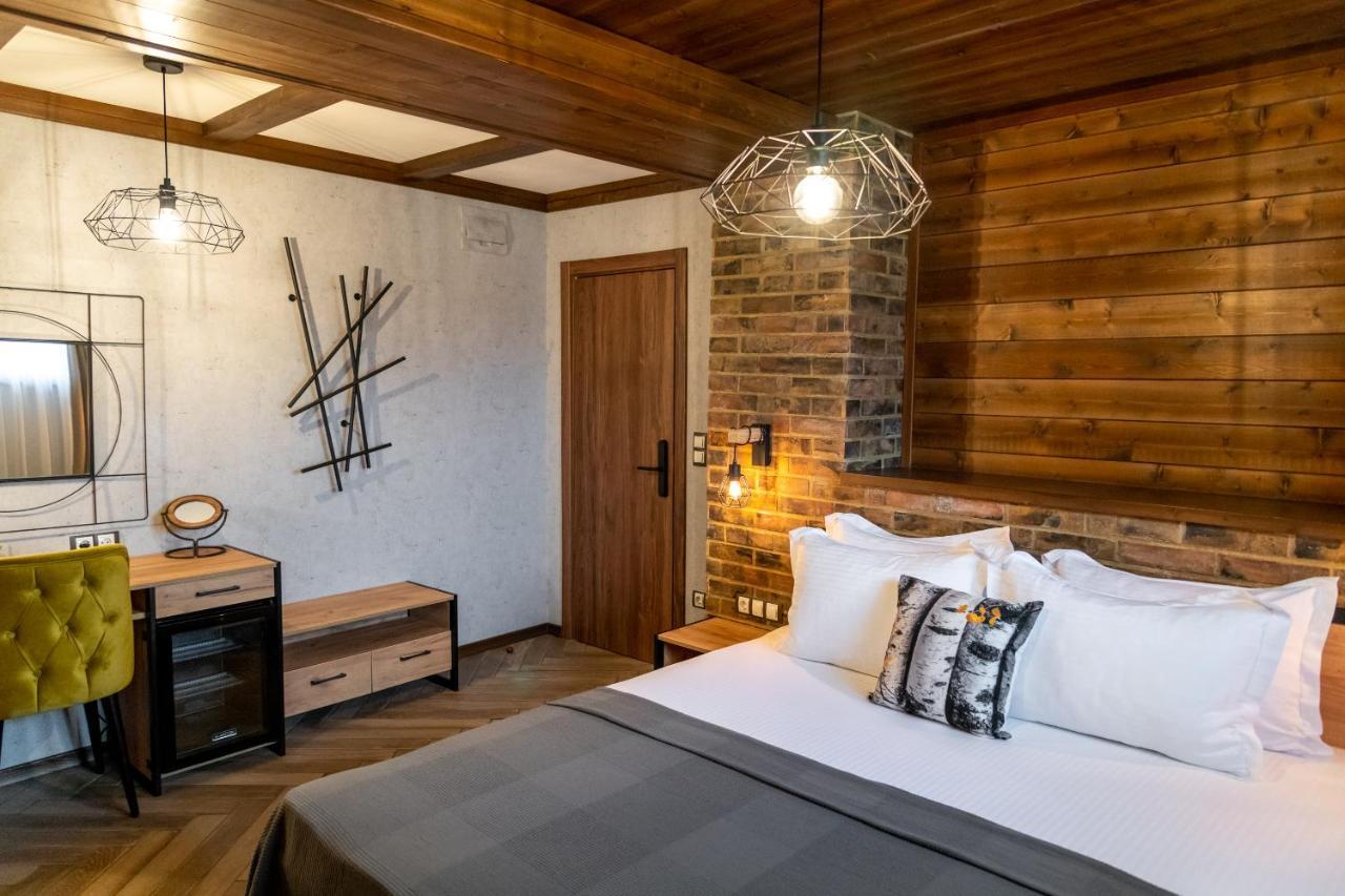 Hotel Hunters House Ezerets Zewnętrze zdjęcie
