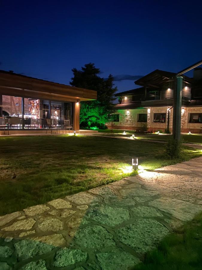 Hotel Hunters House Ezerets Zewnętrze zdjęcie
