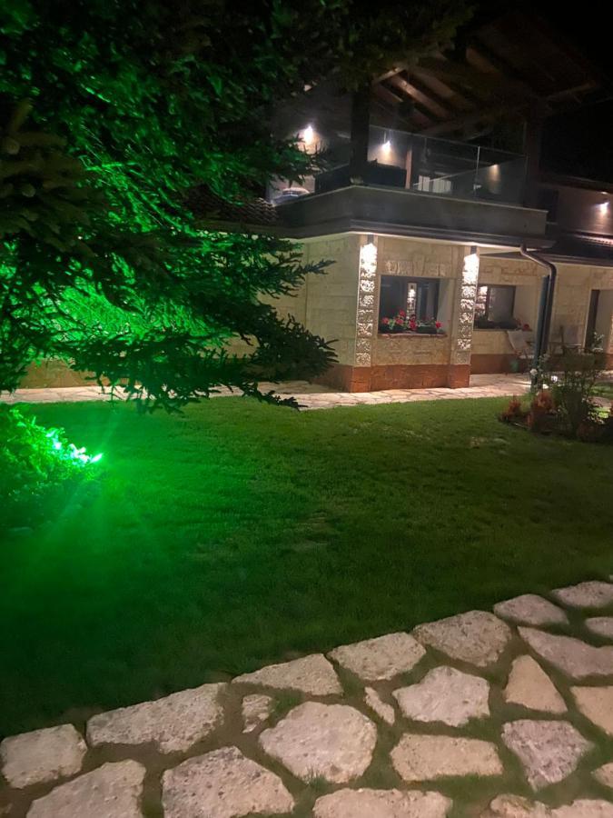 Hotel Hunters House Ezerets Zewnętrze zdjęcie